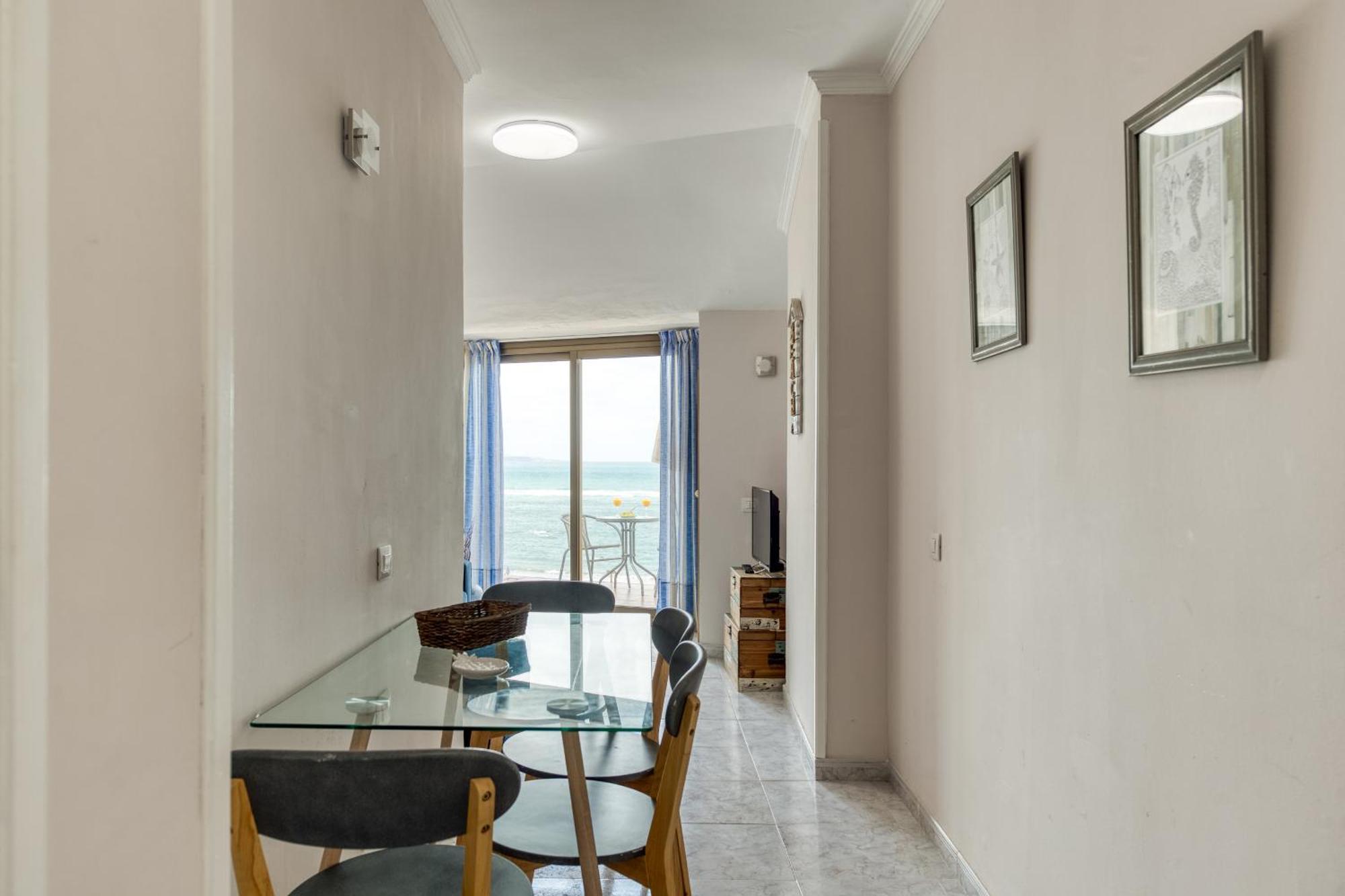 לאס פאלמס דה גראן קנאריה Beachfront Home Las Canteras - Sea Views Terrace מראה חיצוני תמונה